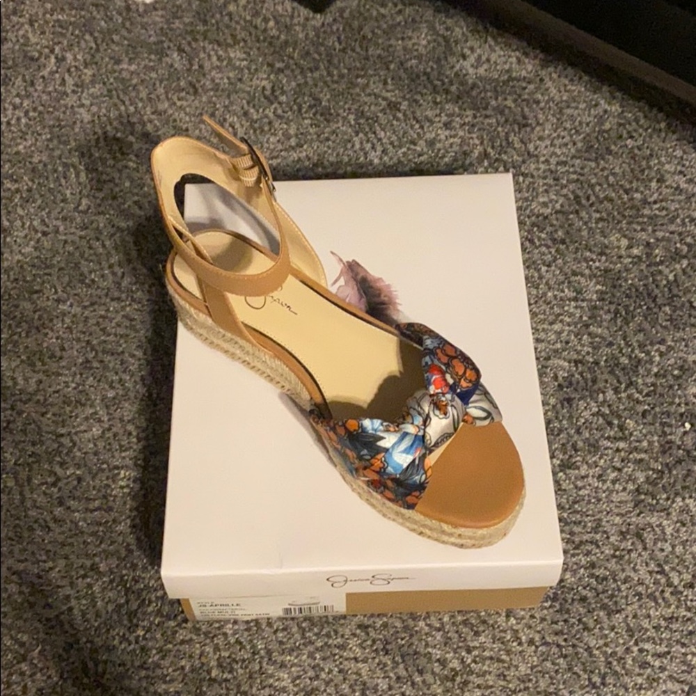 Jessica Simpson Wedges